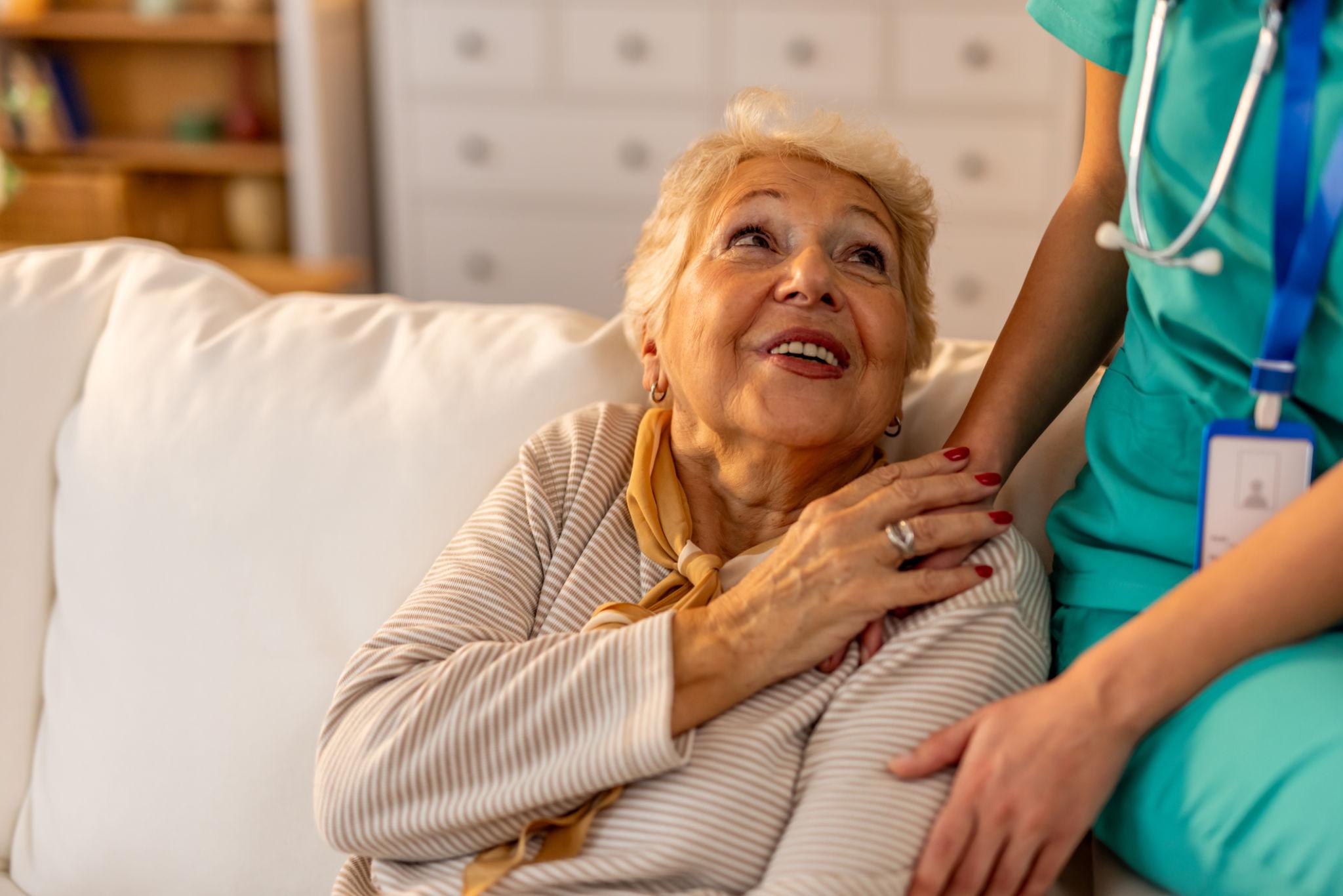 Aide aux seniors à domicile Leucate & Port-Leucate — fairhome Leucate 11370